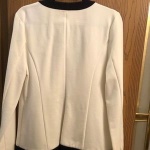Brand new Elle Blazer